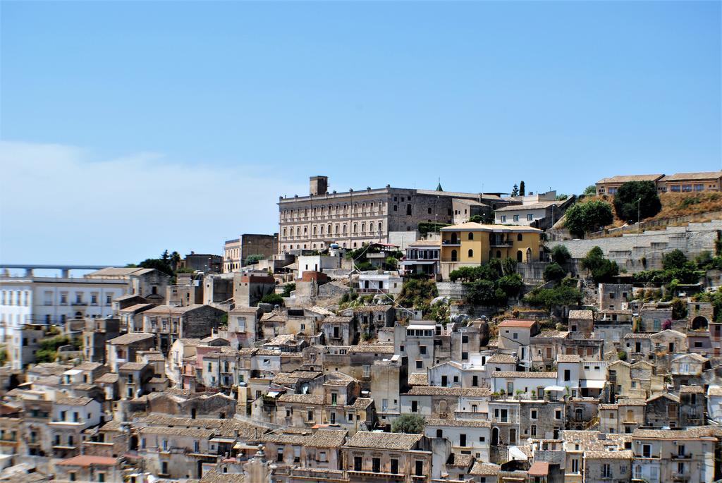 Modica Castle Villa Екстериор снимка